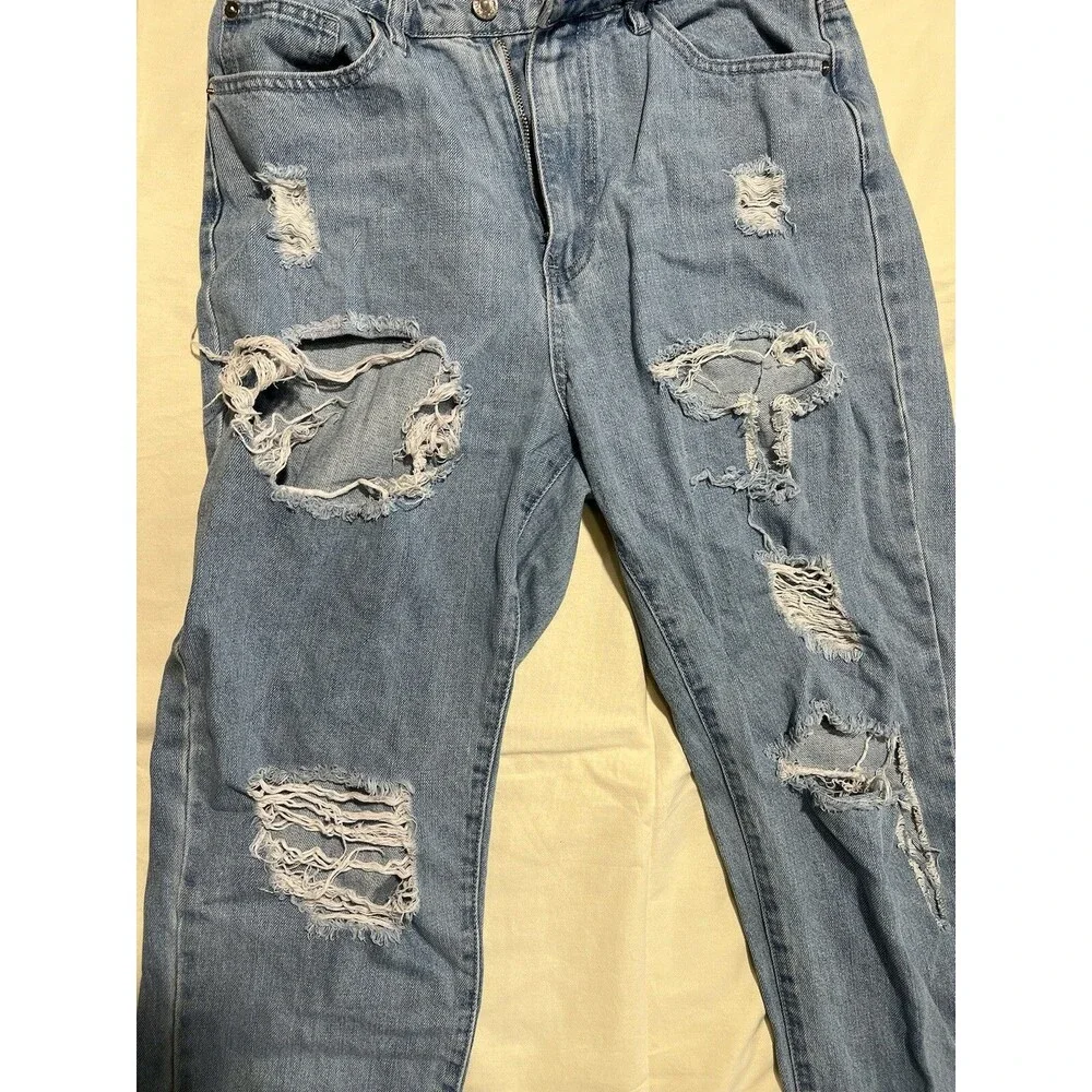 Riot High Rise Mom Jeans Size 8/Medium Ripped Distressed %100 Cotton - Picture 3 of 12